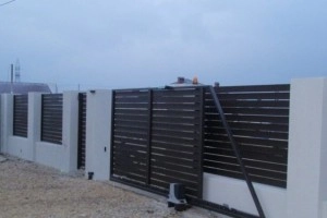 Откатные ворота в стиле ранчо